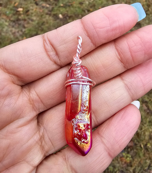 Quartz Aura Rouge